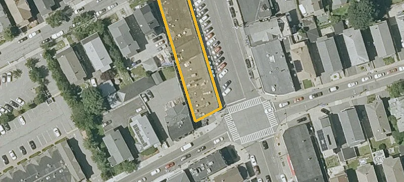 373 Main St