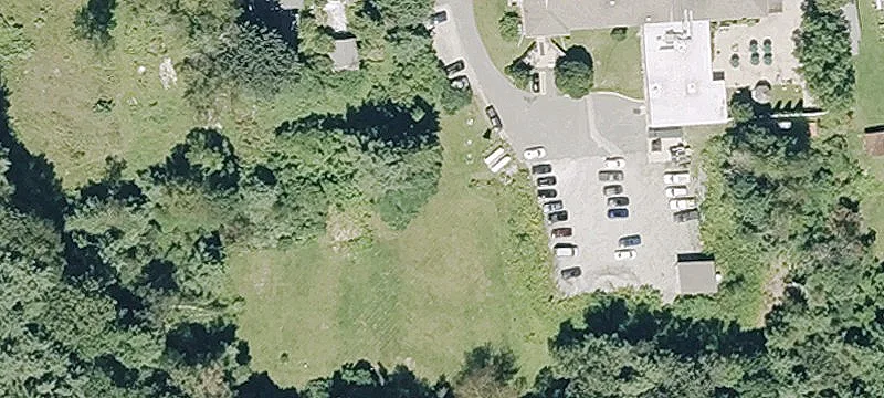 7 Sandisfield Rd