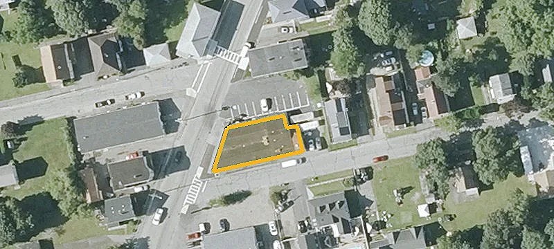 407 Main St