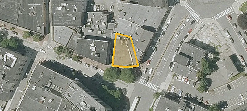 513 Pleasant St