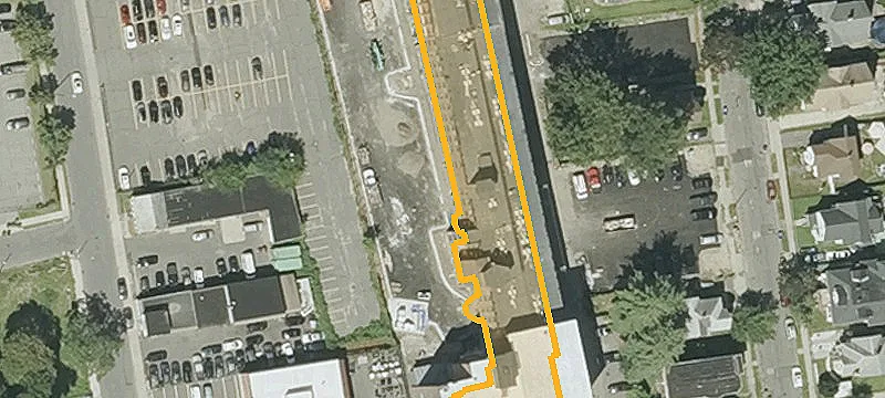 42 Waltham Ave