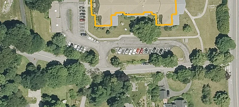 12 Meeting House Lng4
