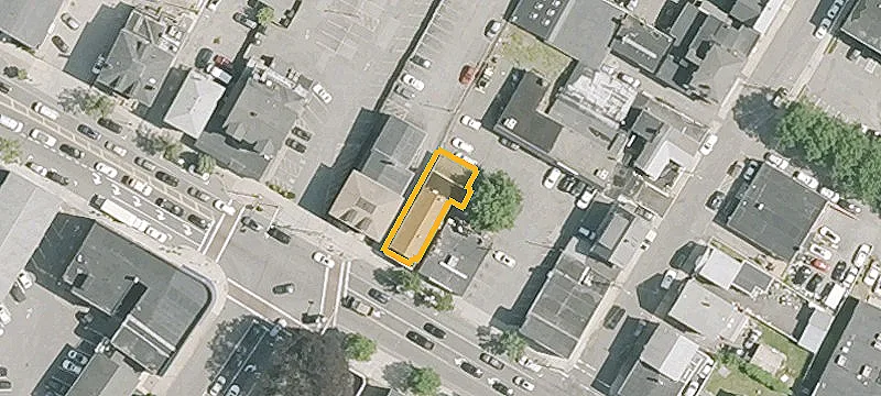 120 Main St