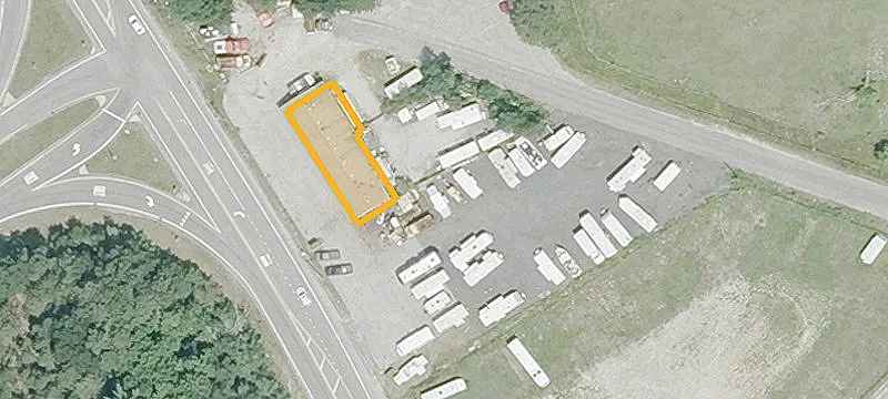 810 Quaker Hwy