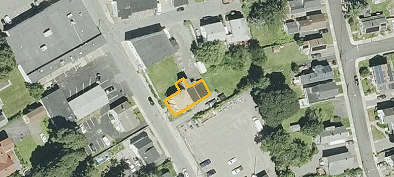 64 Florence St