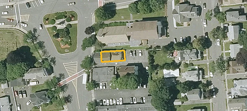 302 Central St