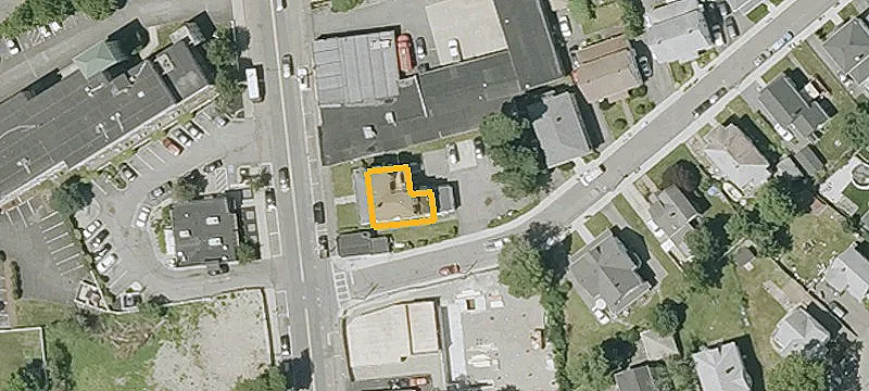 98-102 Franklin St