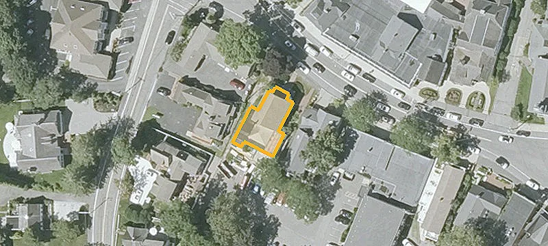 857 Main St