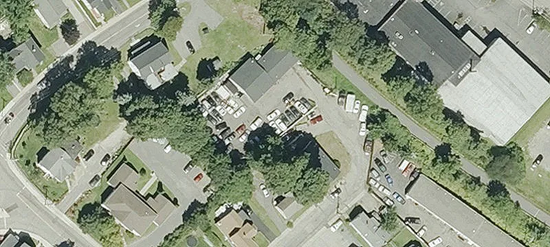 37 Longley St