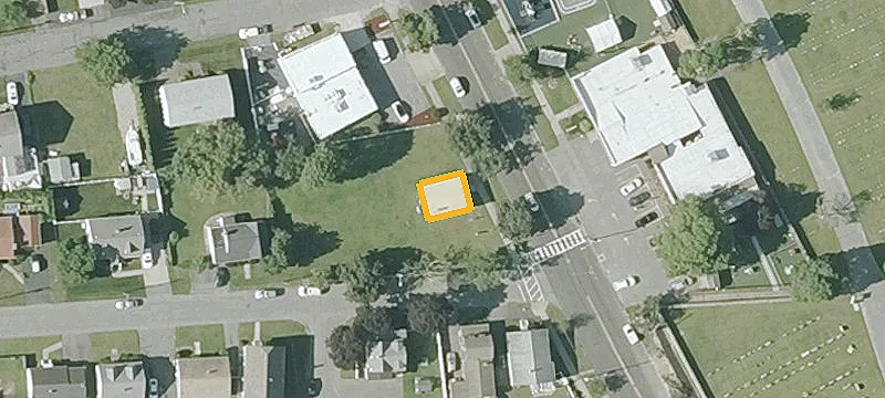 375 Rockdale Ave