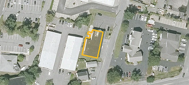 15 Nightingale Ln