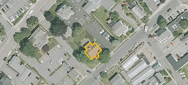 16 Park St