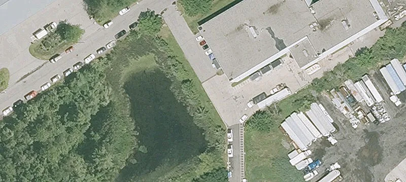 15 Perry Way