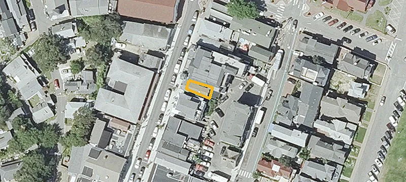 8 Circuit Ave