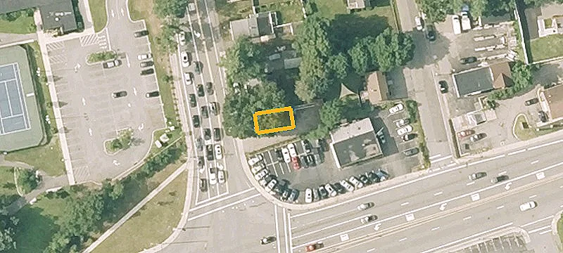 83 Oak St