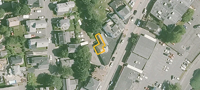 238 Main St