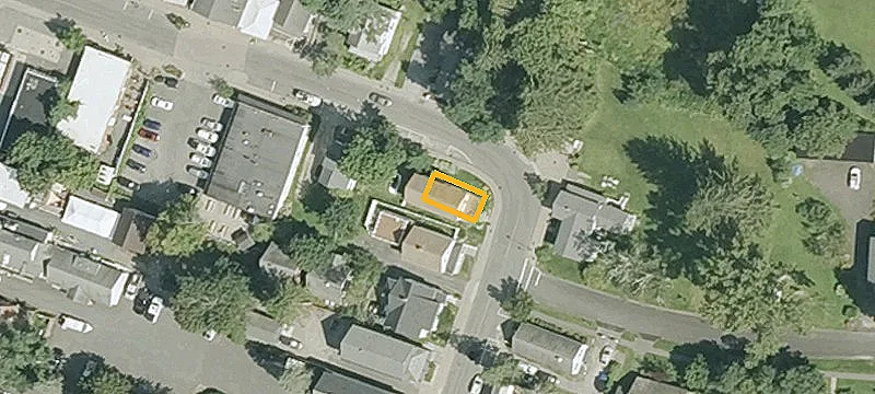 93 Church St