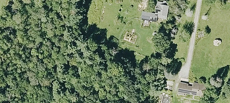 219 Sandisfield Rd