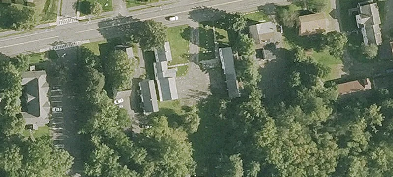 699 Main St