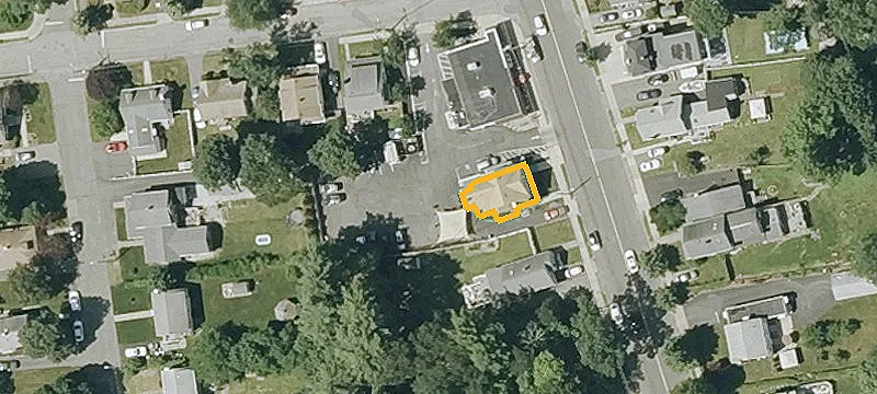 1187 Main St