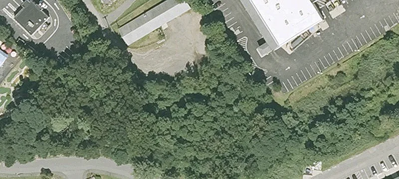 32 Stone Ave