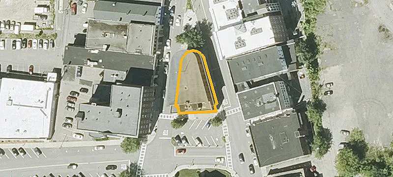 25 Main St