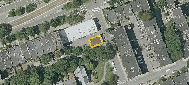 121-123 Saint Marys St