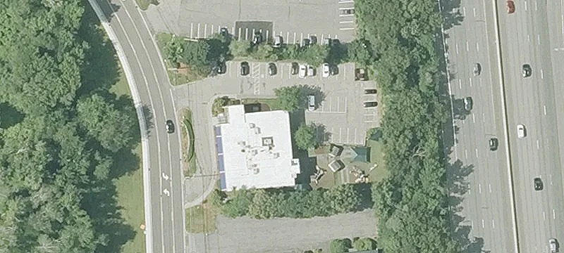 176 2nd Ave