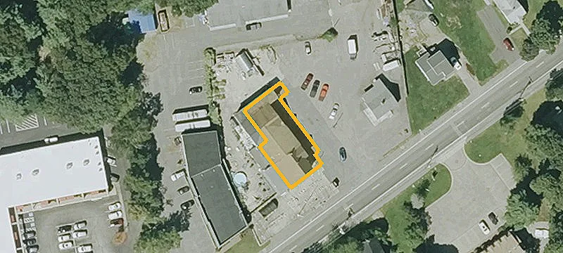 285 Ctr Ave