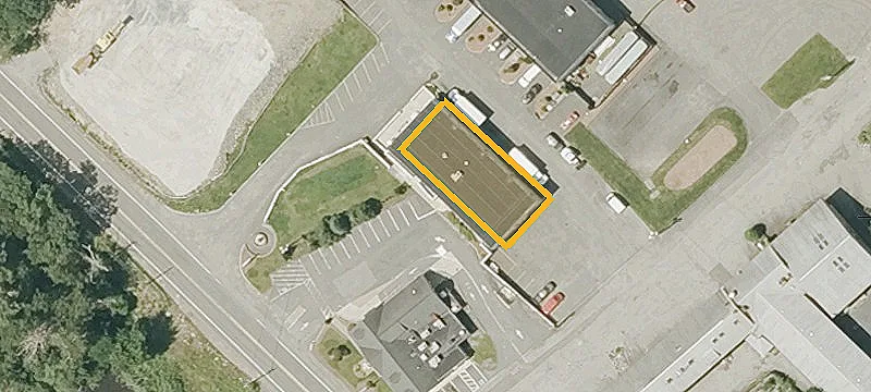 325 Main St