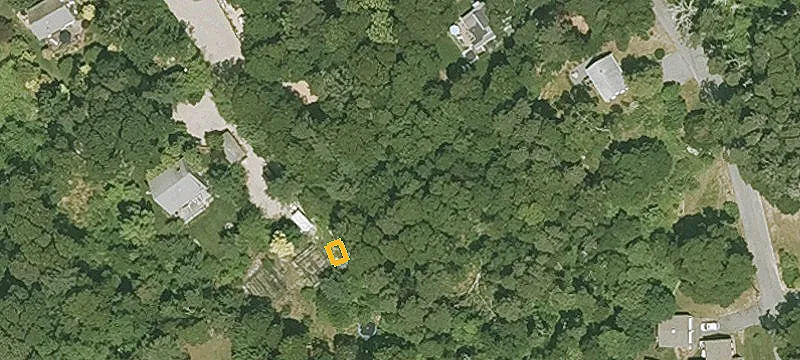 63 Hopkins Ln