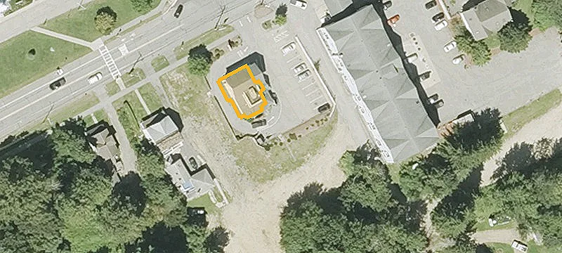 255 Main St