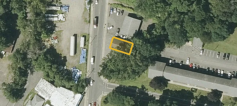 33 Yelle St