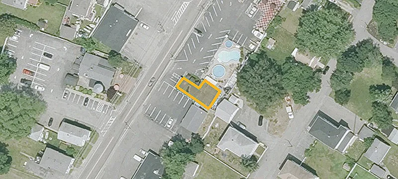 161 Pulaski Blvd