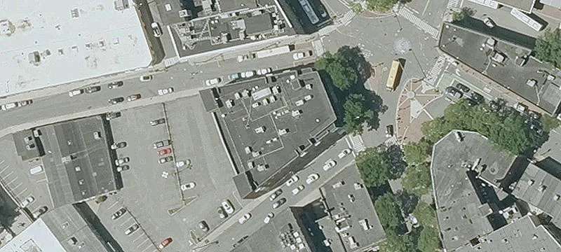 1 Davis Sq
