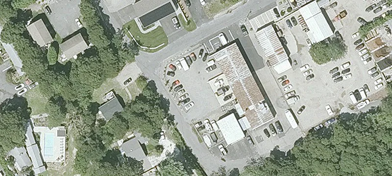 19 Commercial St