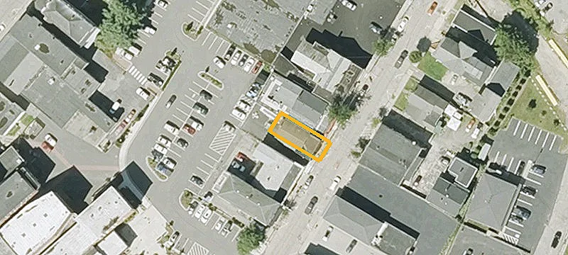 51 Central St