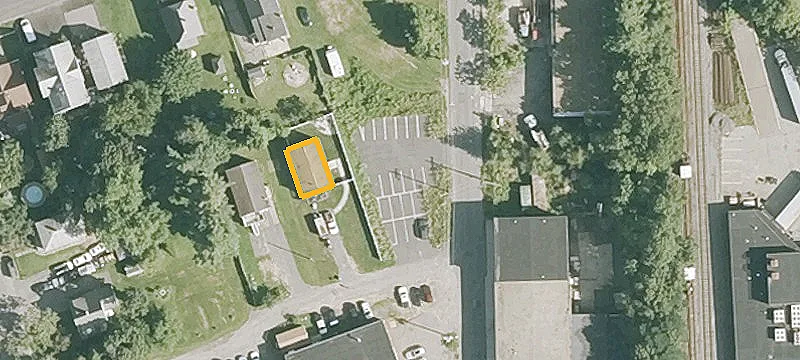 98 Parker St