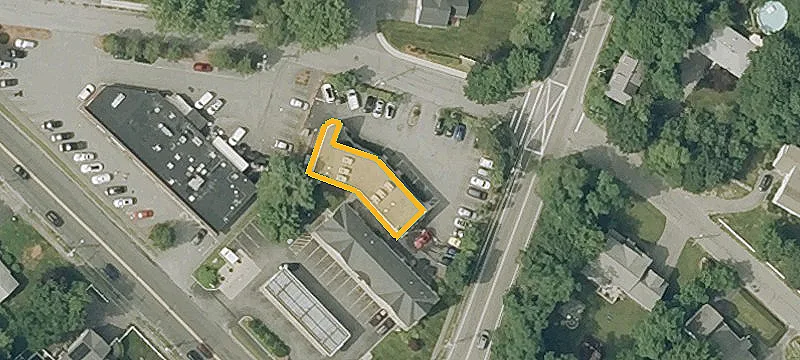 30 Chestnut Ave