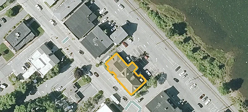 239 Main St
