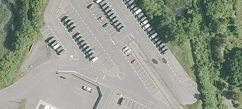 25 Colonial Rd