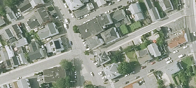 604 Central St