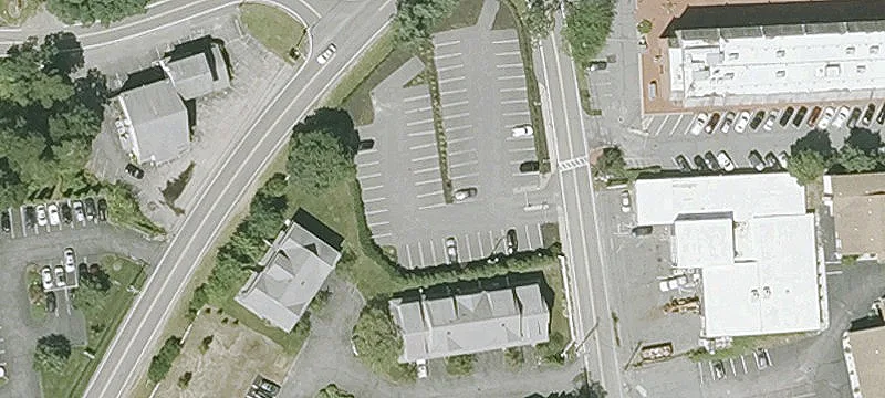 300 Stevens St