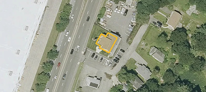 16-18 Lark Ave