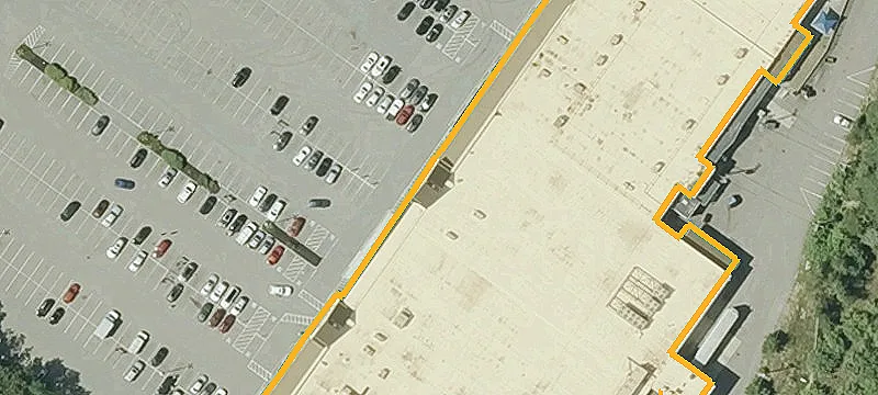 700 Main St
