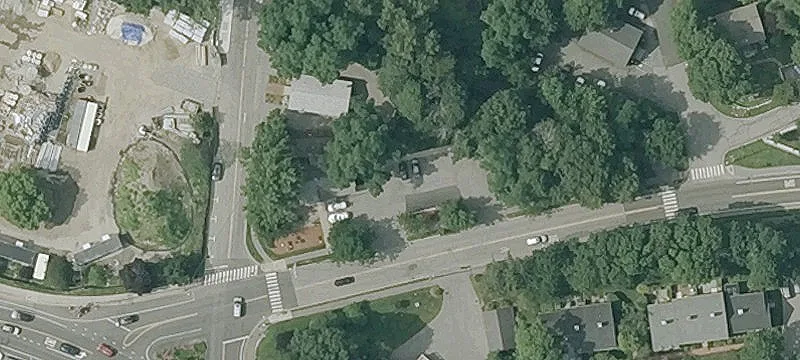 10 Woburn St