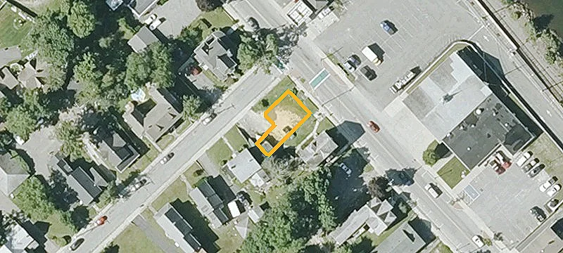 298 Main St