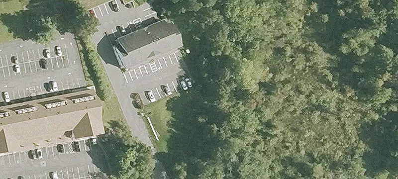 382 Main St