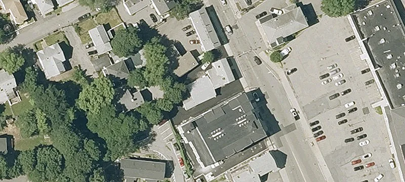 233 Bussey St