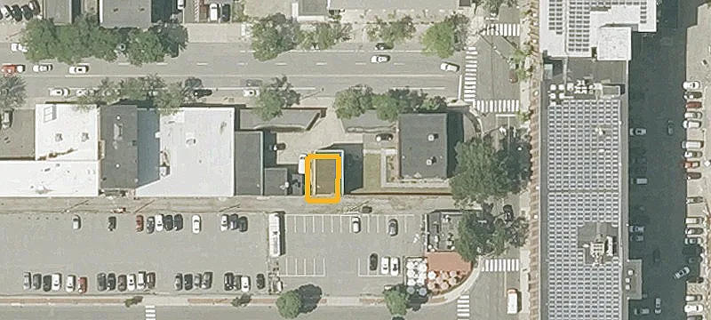 6 Essex St